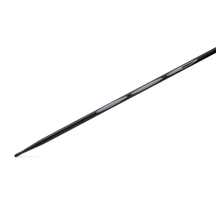 Close view of Prym Ergonomics 2.5mm carbon circular needle construction