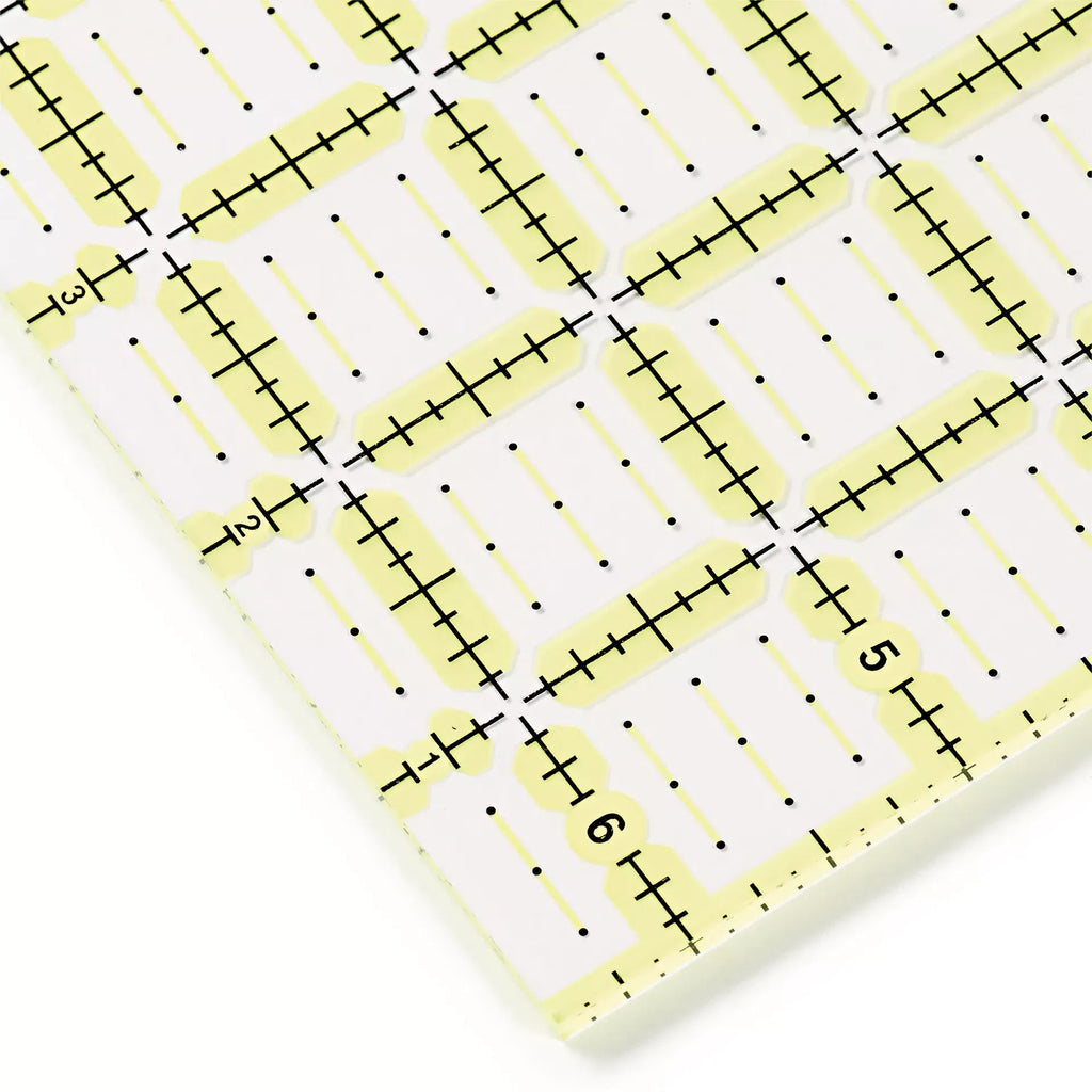 Prym Omnigrd Ruler 6.5 × 6.5 in – Non-Slip Patchwork & Sewing Ruler