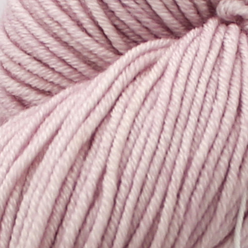Broadway Luna yarn colour 3021 Lavender