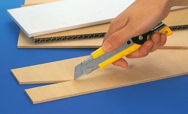 OLFA 18mm Heavy-Duty Utility Knife L-1 – Snap-Off Blade Cutter for Fabric, Leather & More