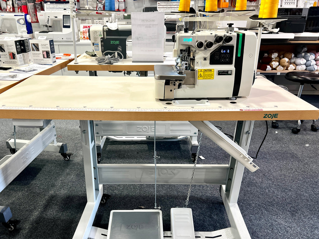 Zoje 5 Thread Double Feed System Overlocker for Thick Material