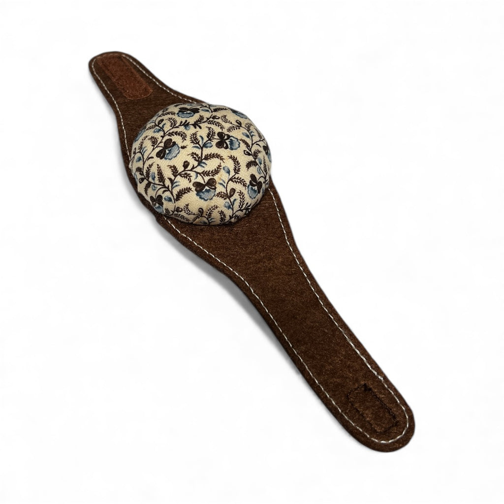 SewMate Wrist Pin Cushion - Velcro Adjustable (Slightly Bigger)