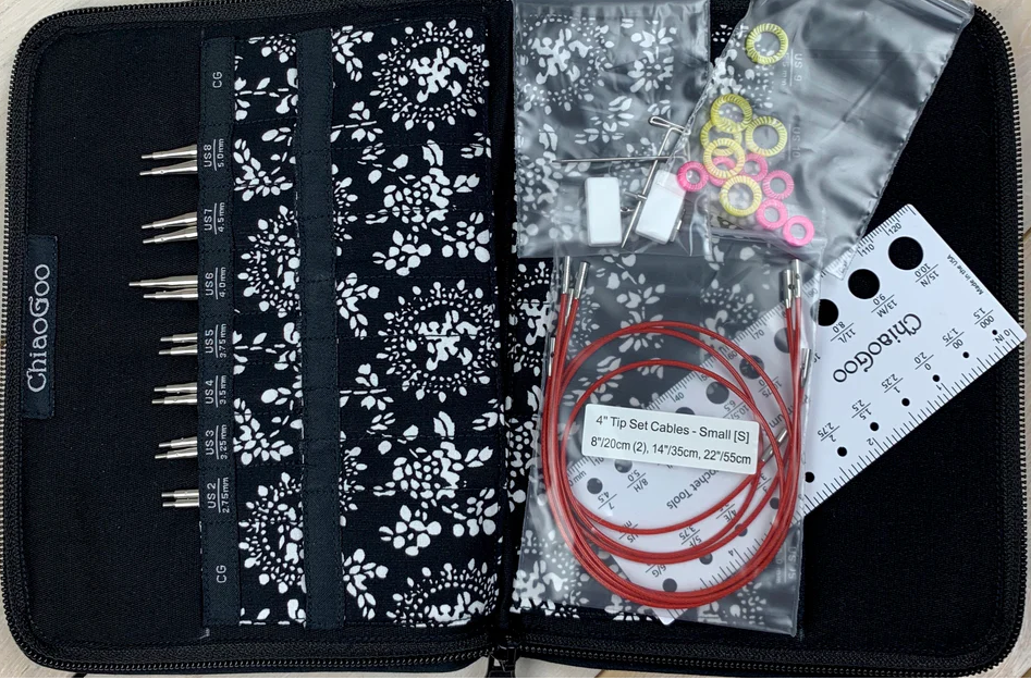 Open ChiaoGoo 7400-S case showing the same seven Small 10cm tip sizes included within the Complete set