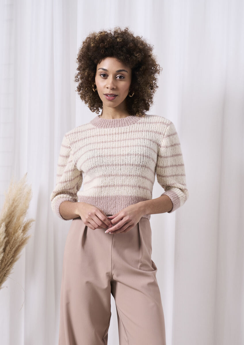 Mode at Rowan Dunwich Knitting Pattern – Alpaca Cotton Cropped Top, finished design example