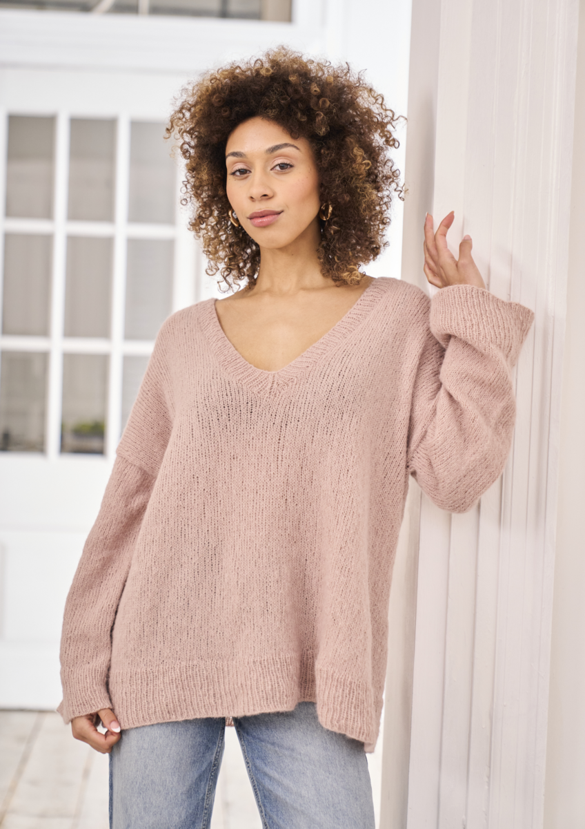 Mode at Rowan Heacham Knitting Pattern – V-Neck Sweater, finished design example