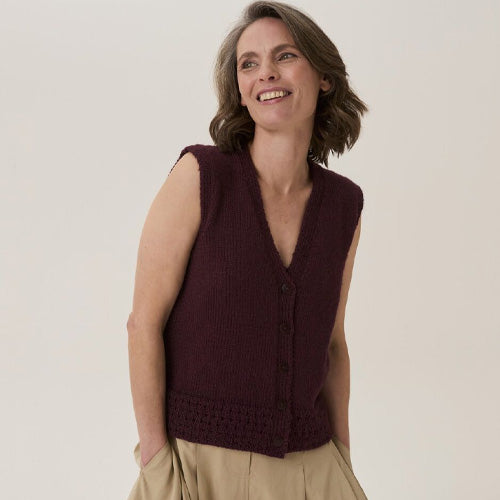 Sirdar 10917 Beehive Rib Vest in Loveful Bio Blend — design view 1