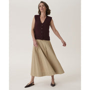Sirdar 10917 Beehive Rib Vest in Loveful Bio Blend — design view 3